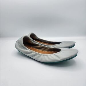 Tieks Light Gray Women's Flats